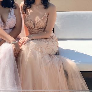 PROM DRESS FOR SALE!!!! ✨